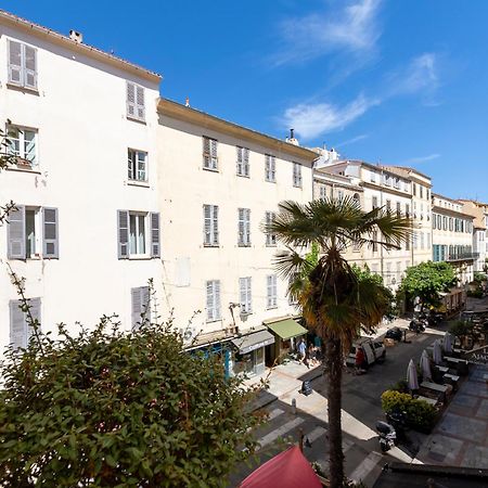 Les Suites R Bonaparte - Appartements De Standing Au Coeur De La Vieille Ville Pietonne Ajaccio  Exterior foto
