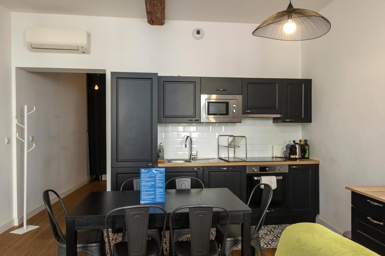 Les Suites R Bonaparte - Appartements De Standing Au Coeur De La Vieille Ville Pietonne Ajaccio  Exterior foto